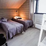 Twin 3 Bedroom With Jacuzzi By Rukalodges *