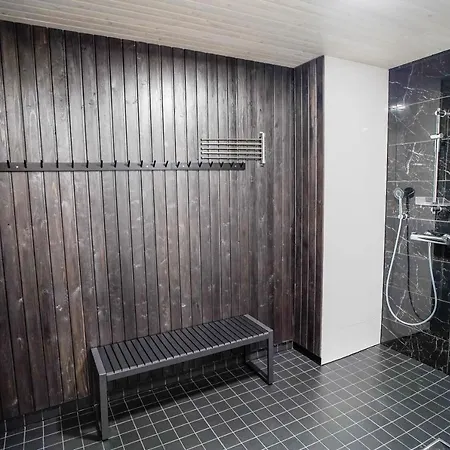 Twin 3 Bedroom With Jacuzzi By Rukalodges Huvilat Ruka